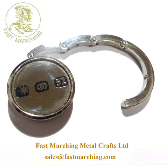 Factory Price Custom Safety Pin Metal Reel Retractable Collar Badge