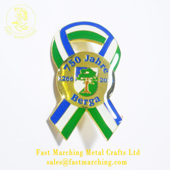 Custom Factory Price Magnetic Button Cross Lapel Pin Badge Lanyard