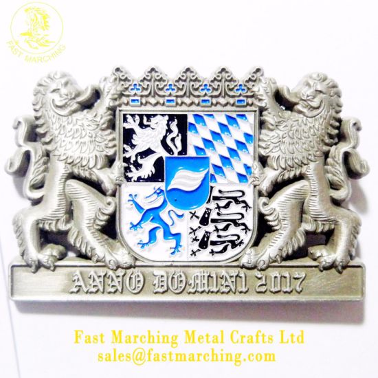 Factory Price Custom Die Cast 3D Badge Lion Lapel Pin