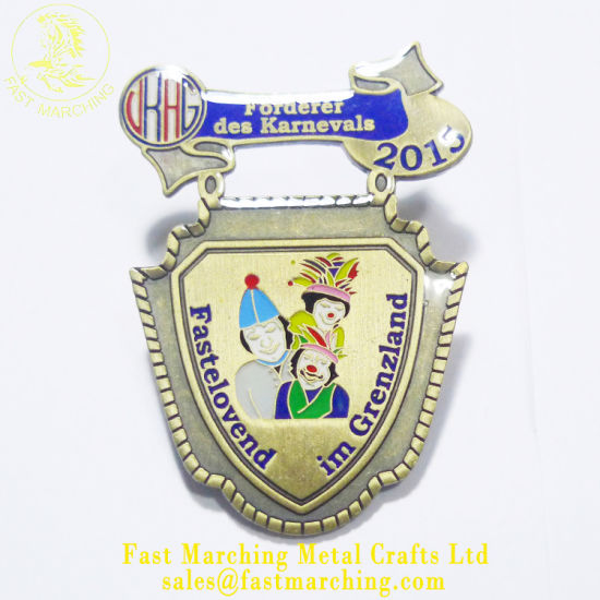 Custom Good Quality Airplane Pin Metal Plate Clothing Scout Badge